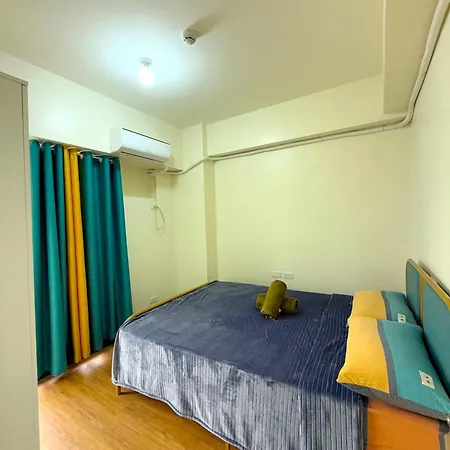 Vincondotel Near Bgc 2Br Fairlane 2403