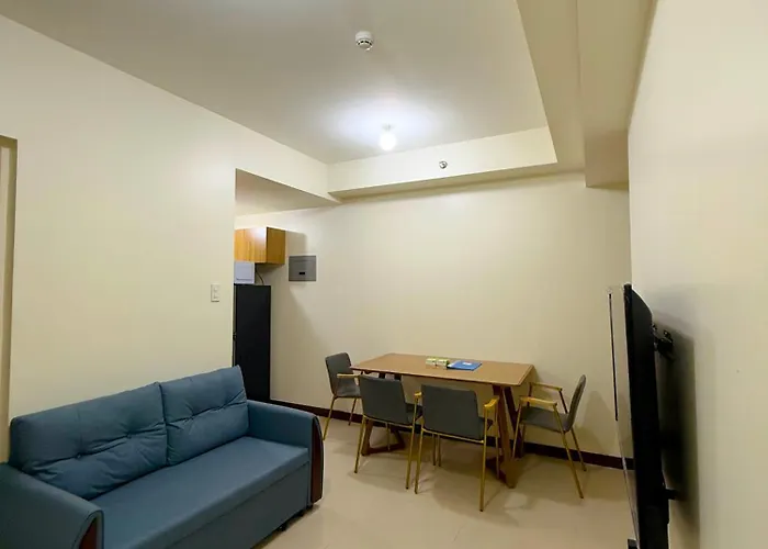 Vincondotel Near Bgc 2br Fairlane 2403 Manila
