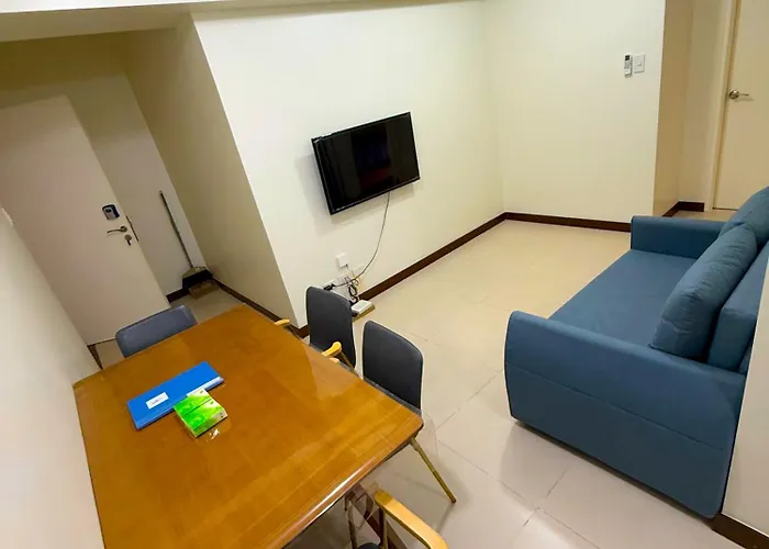 Apartahotel Vincondotel Near Bgc 2br Fairlane 2403 *