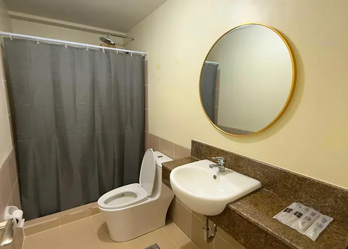 Apartahotel Vincondotel Near Bgc 2br Fairlane 2403