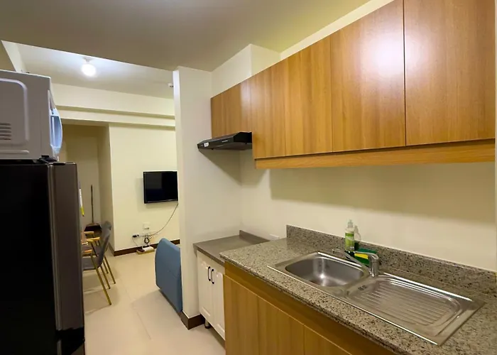 Vincondotel Near Bgc 2br Fairlane 2403 Apartahotel Manila