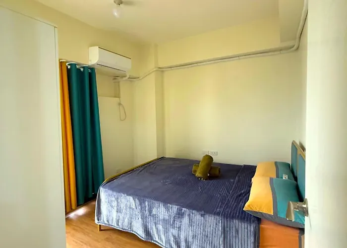 Vincondotel Near Bgc 2br Fairlane 2403 *