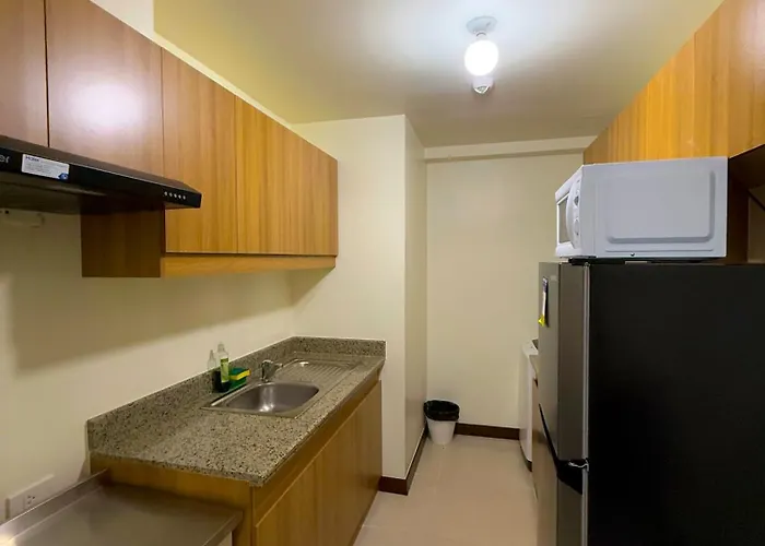 Apartahotel Vincondotel Near Bgc 2br Fairlane 2403