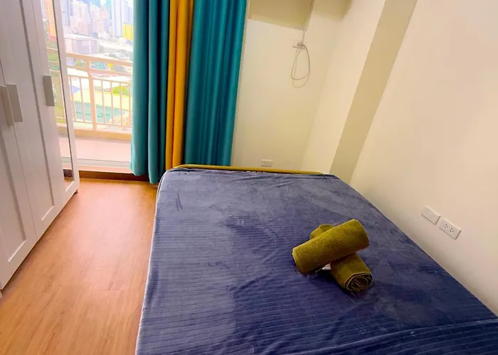 Apartahotel Vincondotel Near Bgc 2br Fairlane 2403 *